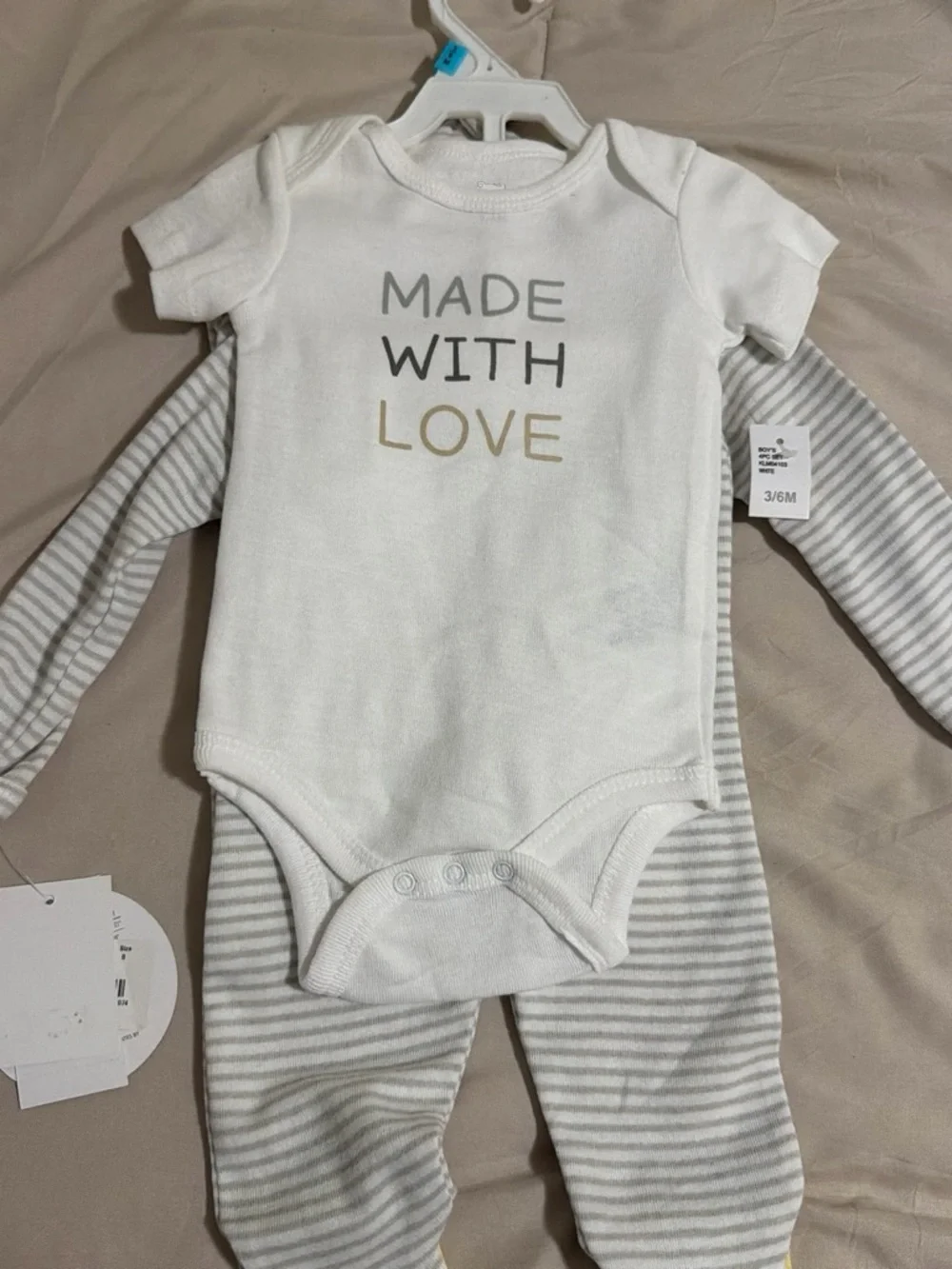 KoalaBaby Gray Stripe Giraffe Footed Pajama Set with Hat